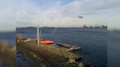 Waterskikabelbaan-in-aanbouw