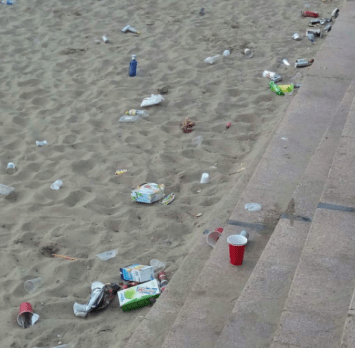Afval strand Nesselande wijk boulevard #nieuws