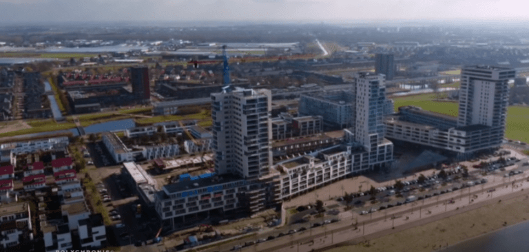 Schitterende 4K video drone van Rotterdam-Nesselande (februari 2021)