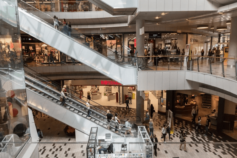 Alexandrium Shopping Center: Deze winkels zijn open