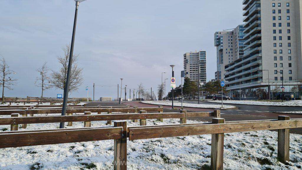 Nesselande boulevard in de sneeuw