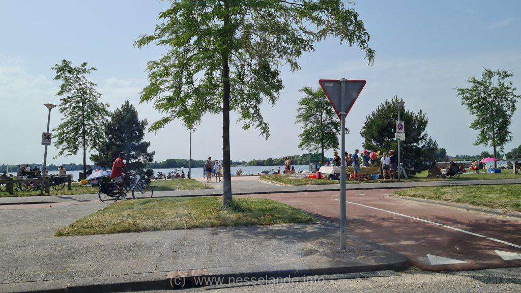 Strand nieuws Nesselande